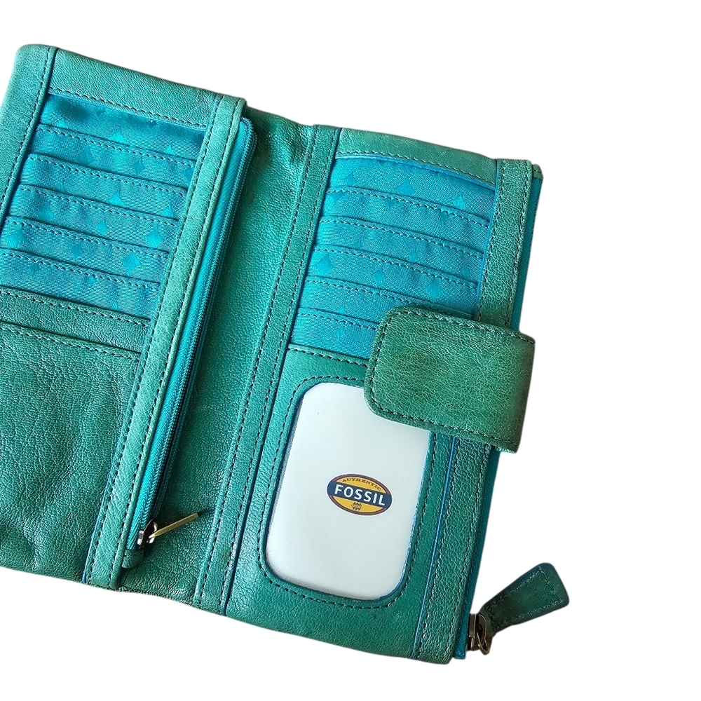 Fossil Teal Wallet - Picture 3 of 8